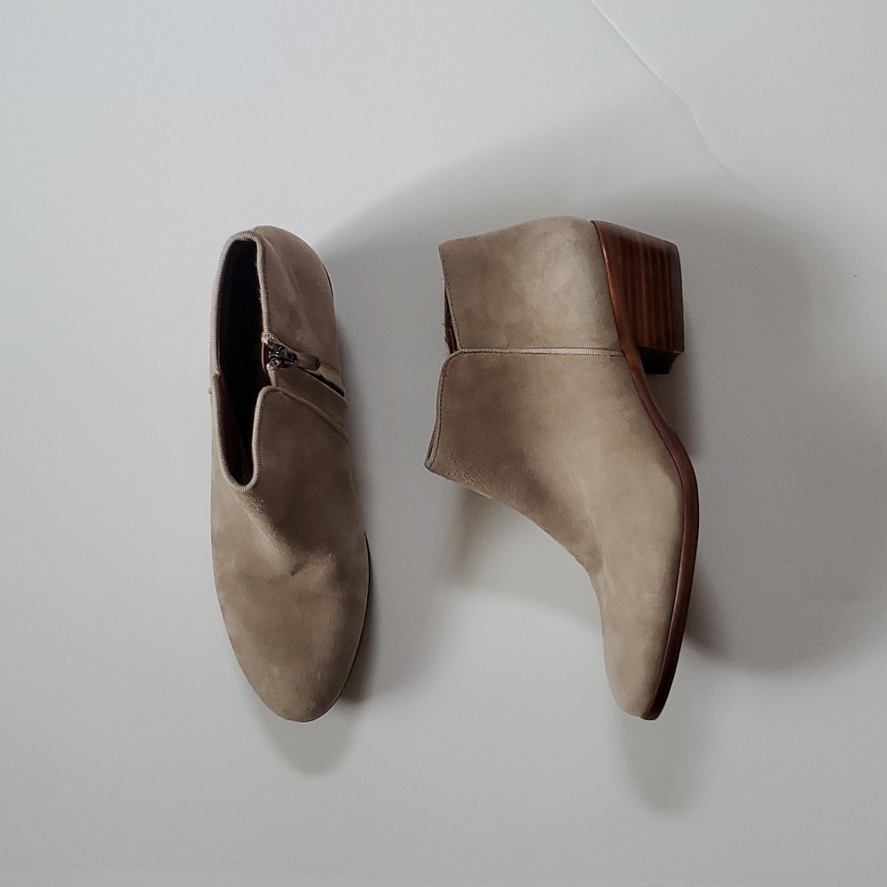 NWOT Sam Edelman booties size 9.5